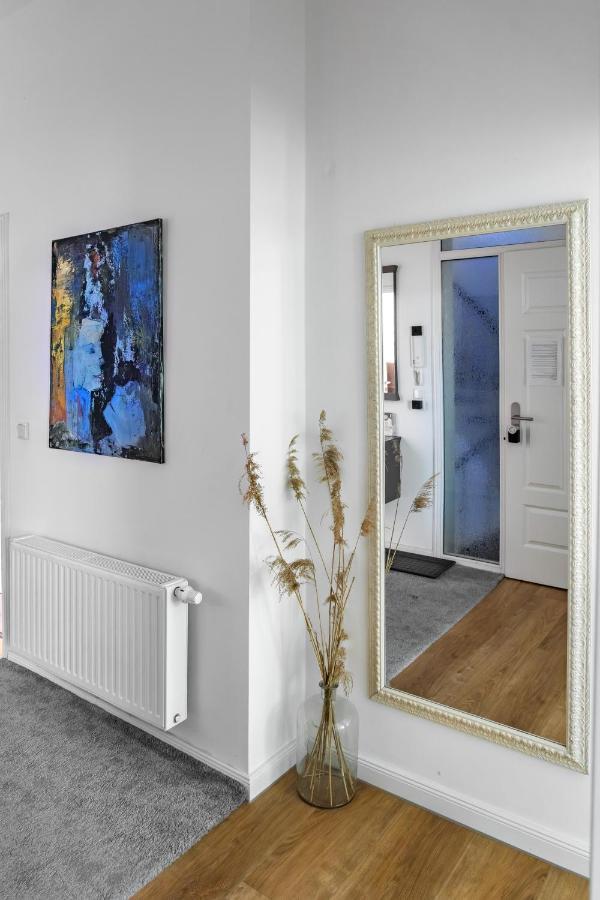 Modernes City-apartment Mit Blick In Den Park Und 2 Baeder H9 * Oldenburg